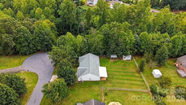 4917 Pond Court, Conover, NC 28613