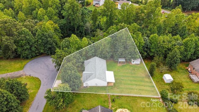 4917 Pond Court, Conover, NC 28613