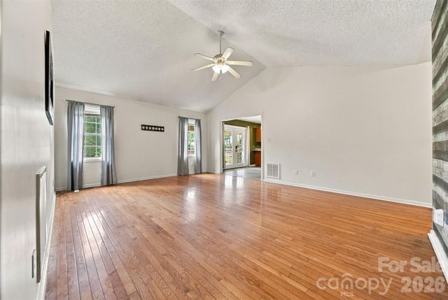 4917 Pond Court, Conover, NC 28613