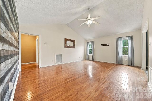 4917 Pond Court, Conover, NC 28613