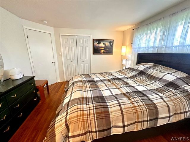60 Joanne Lane, Cheektowaga, NY 14227