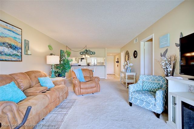 3513 Edgewater Drive, Sebring, FL 33872