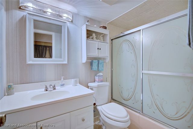 3513 Edgewater Drive, Sebring, FL 33872