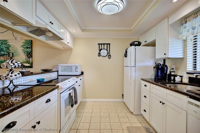 3513 Edgewater Drive, Sebring, FL 33872