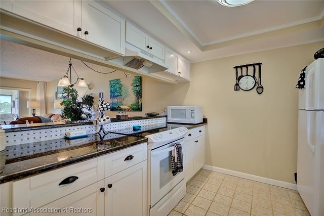 3513 Edgewater Drive, Sebring, FL 33872