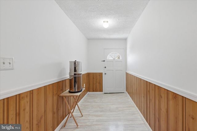 510 N PLEASANT VALLEY RD, Winchester, VA 22601