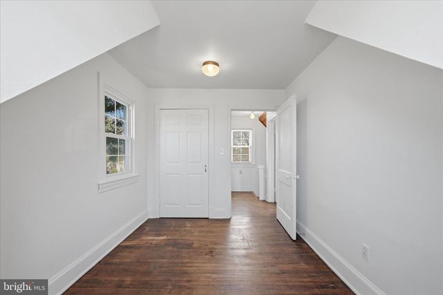 510 N PLEASANT VALLEY RD, Winchester, VA 22601