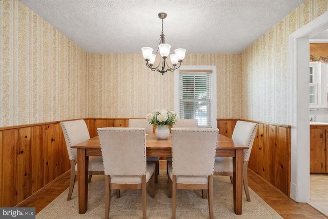510 N PLEASANT VALLEY RD, Winchester, VA 22601