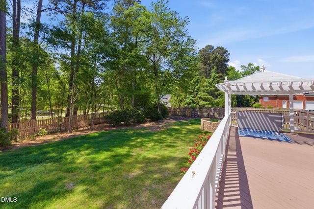 7813 Twin Pines Way, Fuquay Varina, NC 27526