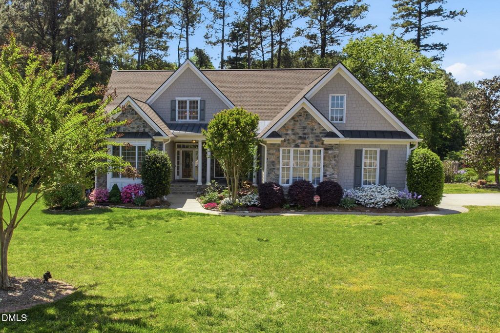 7813 Twin Pines Way, Fuquay Varina, NC 27526