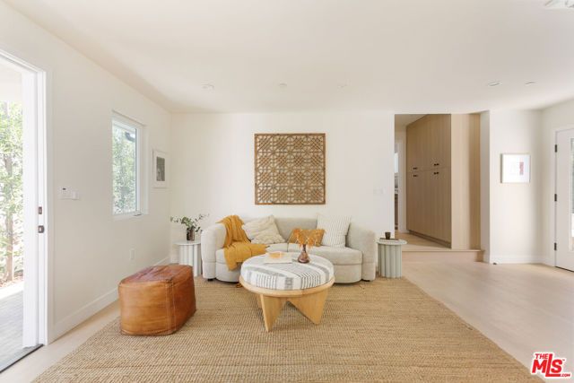 3148 Madera Avenue, Los Angeles, CA 90039