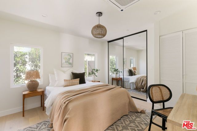 3148 Madera Avenue, Los Angeles, CA 90039