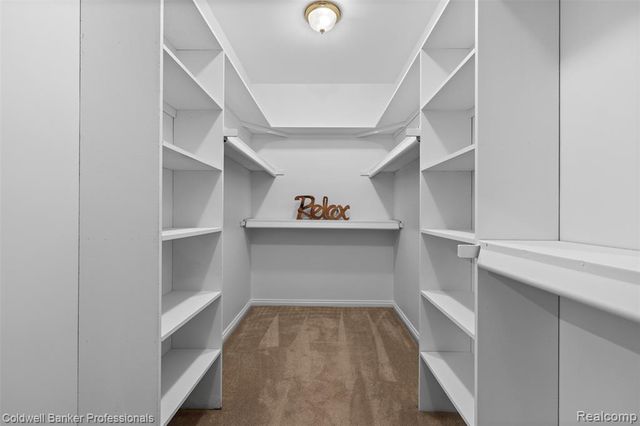 3623 Cedar Shake Drive, Rochester Hills, MI 48309