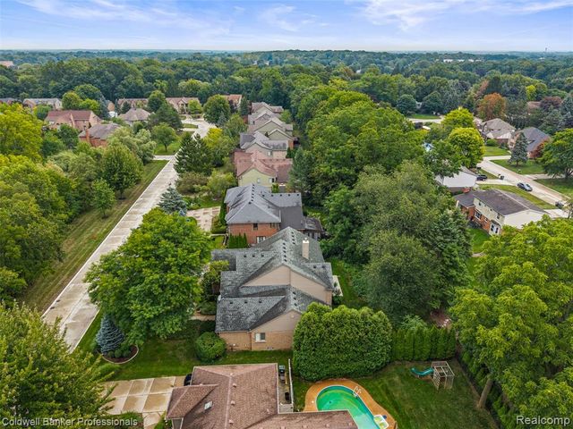 3623 Cedar Shake Drive, Rochester Hills, MI 48309