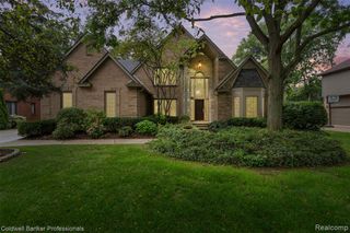 3623 Cedar Shake Drive, Rochester Hills, MI 48309