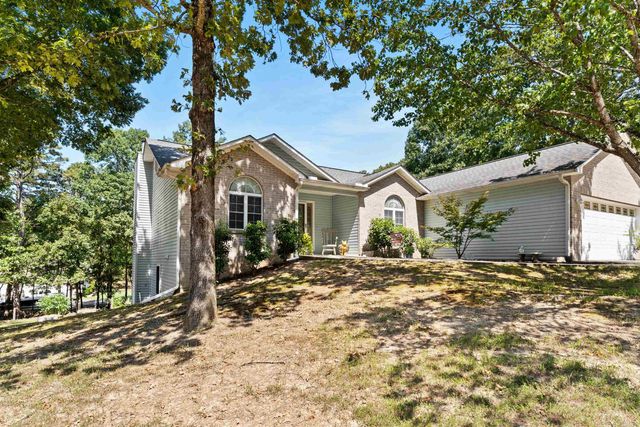 60 Red Fox Rd, Greers Ferry, AR 72067