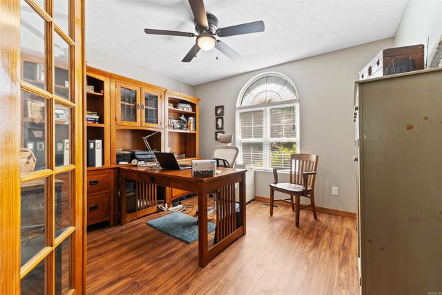 60 Red Fox Rd, Greers Ferry, AR 72067