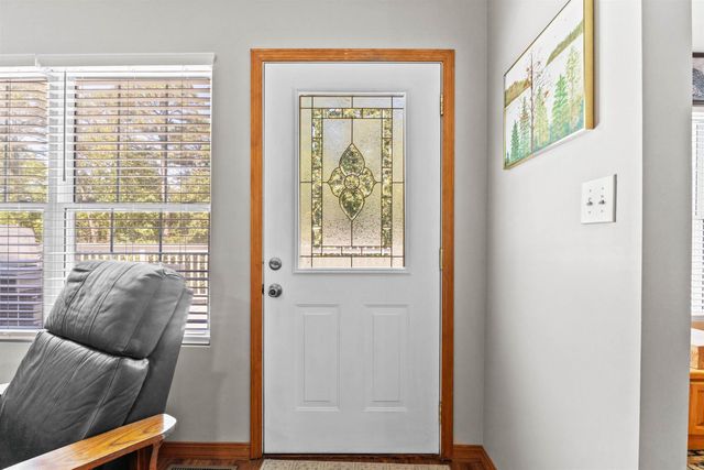 60 Red Fox Rd, Greers Ferry, AR 72067