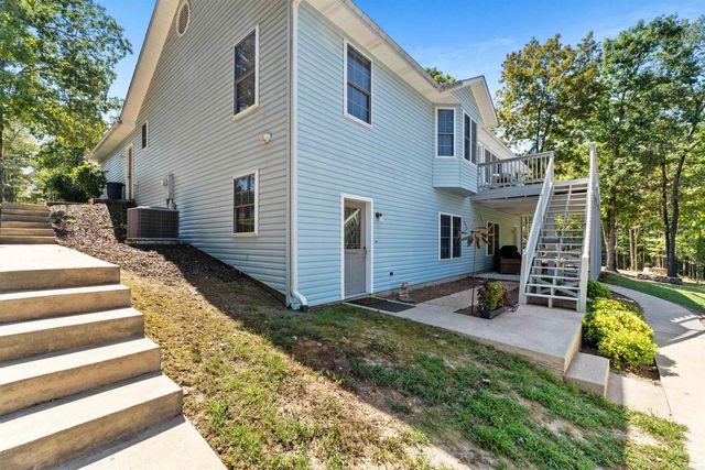 60 Red Fox Rd, Greers Ferry, AR 72067