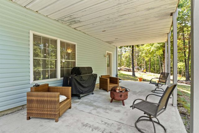 60 Red Fox Rd, Greers Ferry, AR 72067