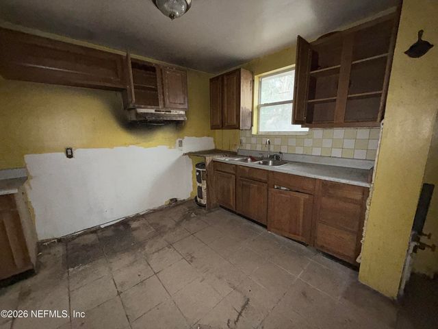 2905 PEARCE Street, Jacksonville, FL 32209