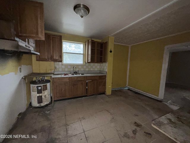 2905 PEARCE Street, Jacksonville, FL 32209