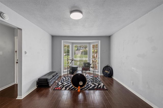 431 Brookwood Drive, Woodway, TX 76712
