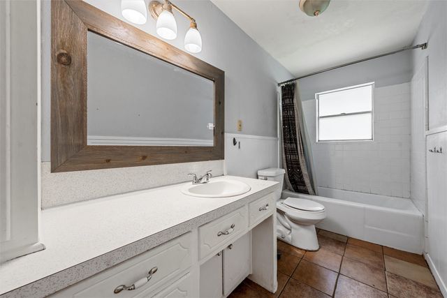 431 Brookwood Drive, Woodway, TX 76712