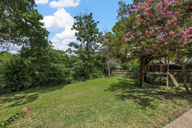 431 Brookwood Drive, Woodway, TX 76712