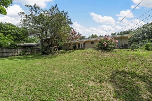 431 Brookwood Drive, Woodway, TX 76712