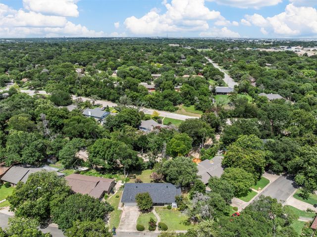 431 Brookwood Drive, Woodway, TX 76712