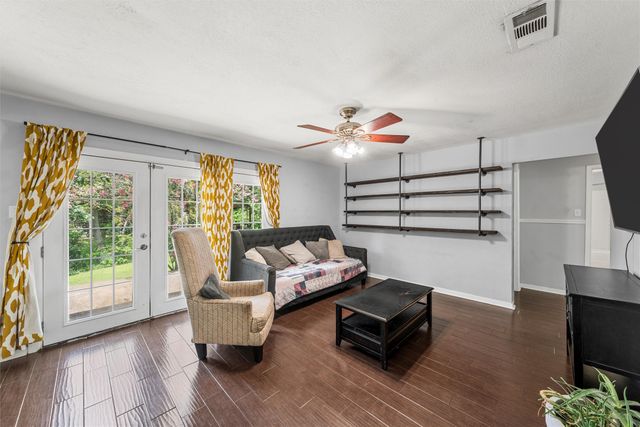 431 Brookwood Drive, Woodway, TX 76712