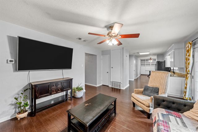 431 Brookwood Drive, Woodway, TX 76712