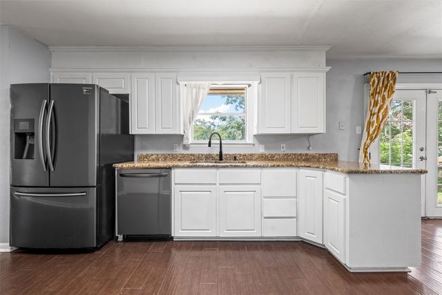 431 Brookwood Drive, Woodway, TX 76712