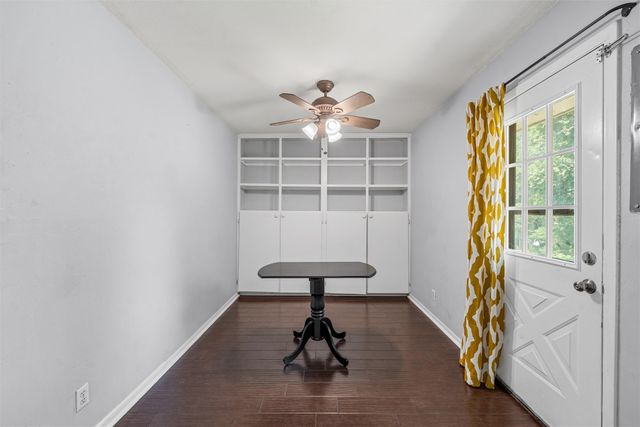 431 Brookwood Drive, Woodway, TX 76712
