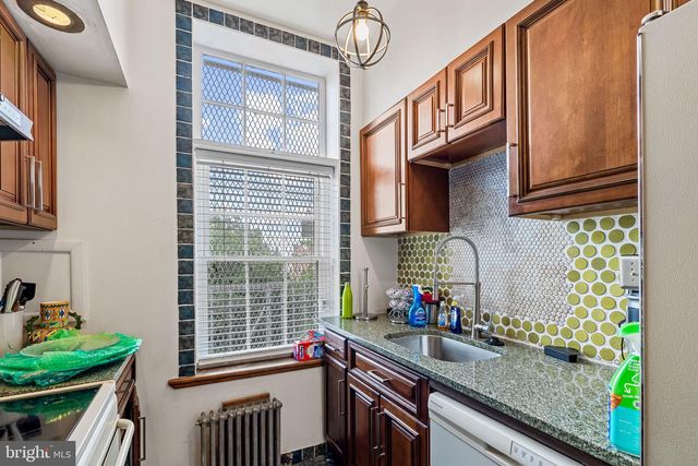 1210 EUTAW PL, Baltimore, MD 21217