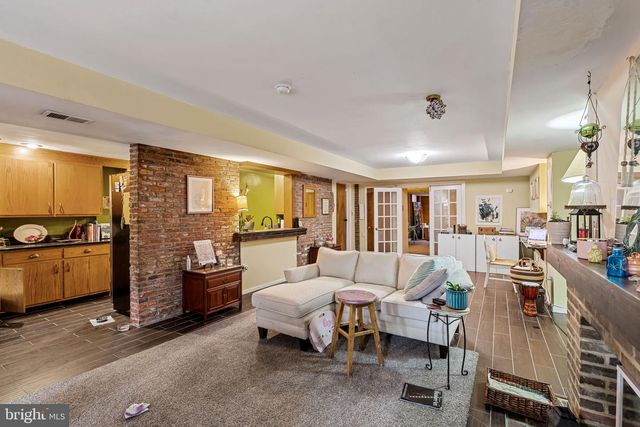 1210 EUTAW PL, Baltimore, MD 21217