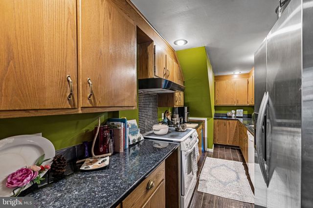 1210 EUTAW PL, Baltimore, MD 21217