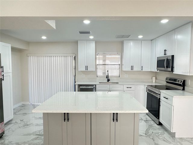 1133 OLYMPIC COURT, Apopka, FL 32712