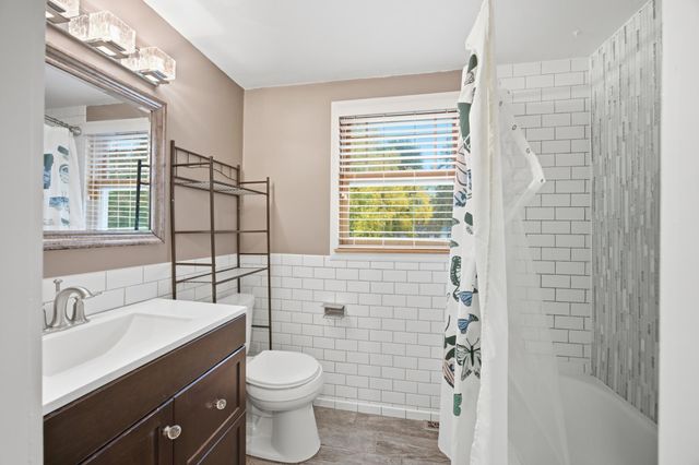 901 17th Street SW, Willmar, MN 56201