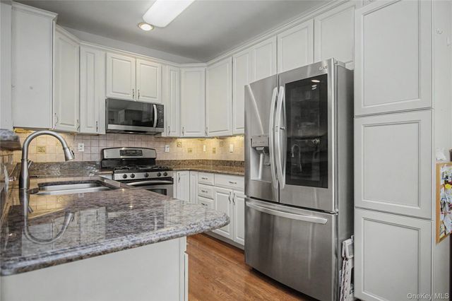 760 Huntington Drive, Fishkill, NY 12524