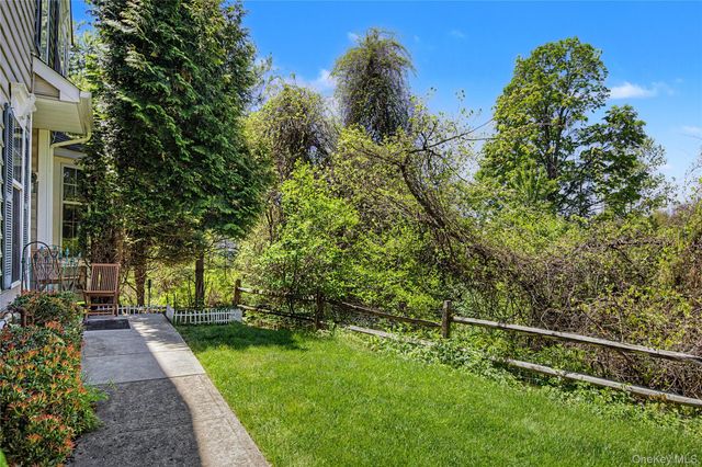 760 Huntington Drive, Fishkill, NY 12524