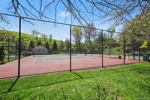 760 Huntington Drive, Fishkill, NY 12524