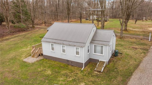 1994 Emerson Ave, Shenango, PA 16134