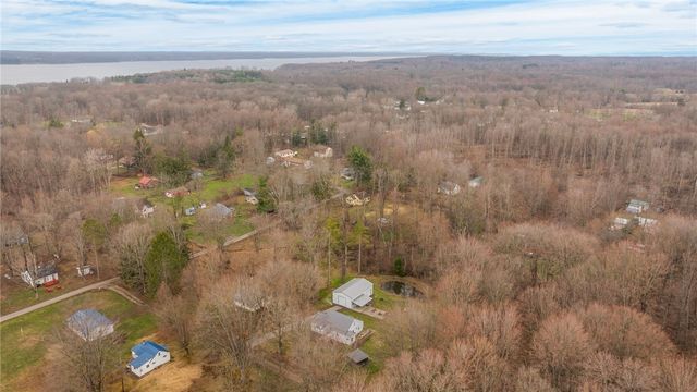 1994 Emerson Ave, Shenango, PA 16134