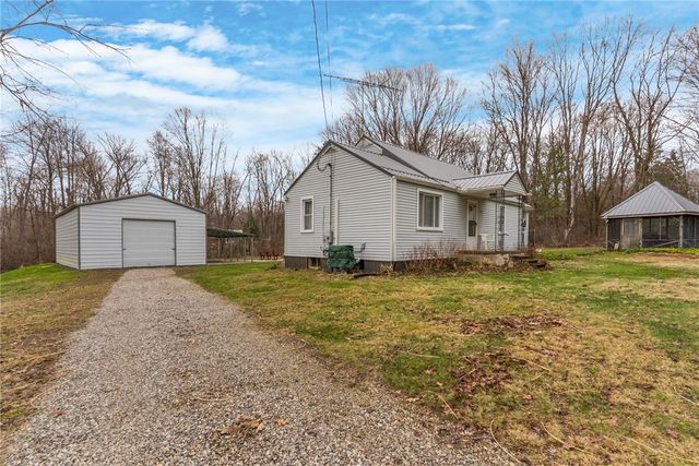 1994 Emerson Ave, Shenango, PA 16134