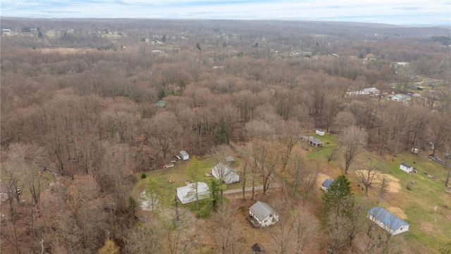 1994 Emerson Ave, Shenango, PA 16134