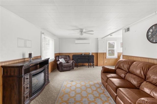 1994 Emerson Ave, Shenango, PA 16134