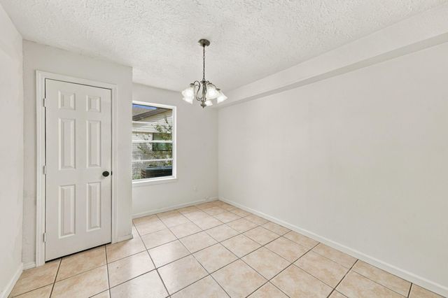6910 Indian Falls Drive, Houston, TX 77489