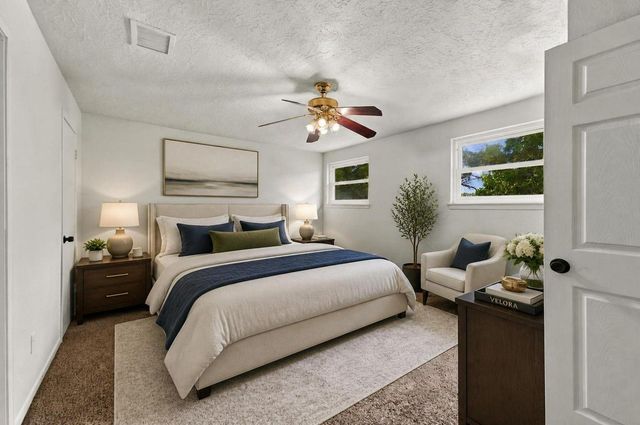6910 Indian Falls Drive, Houston, TX 77489